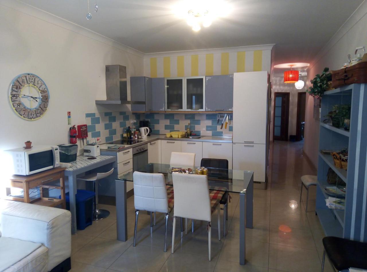 Swieqi Apartment Saint Julian's Екстер'єр фото